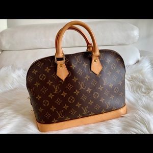 Louis Vuitton Alma